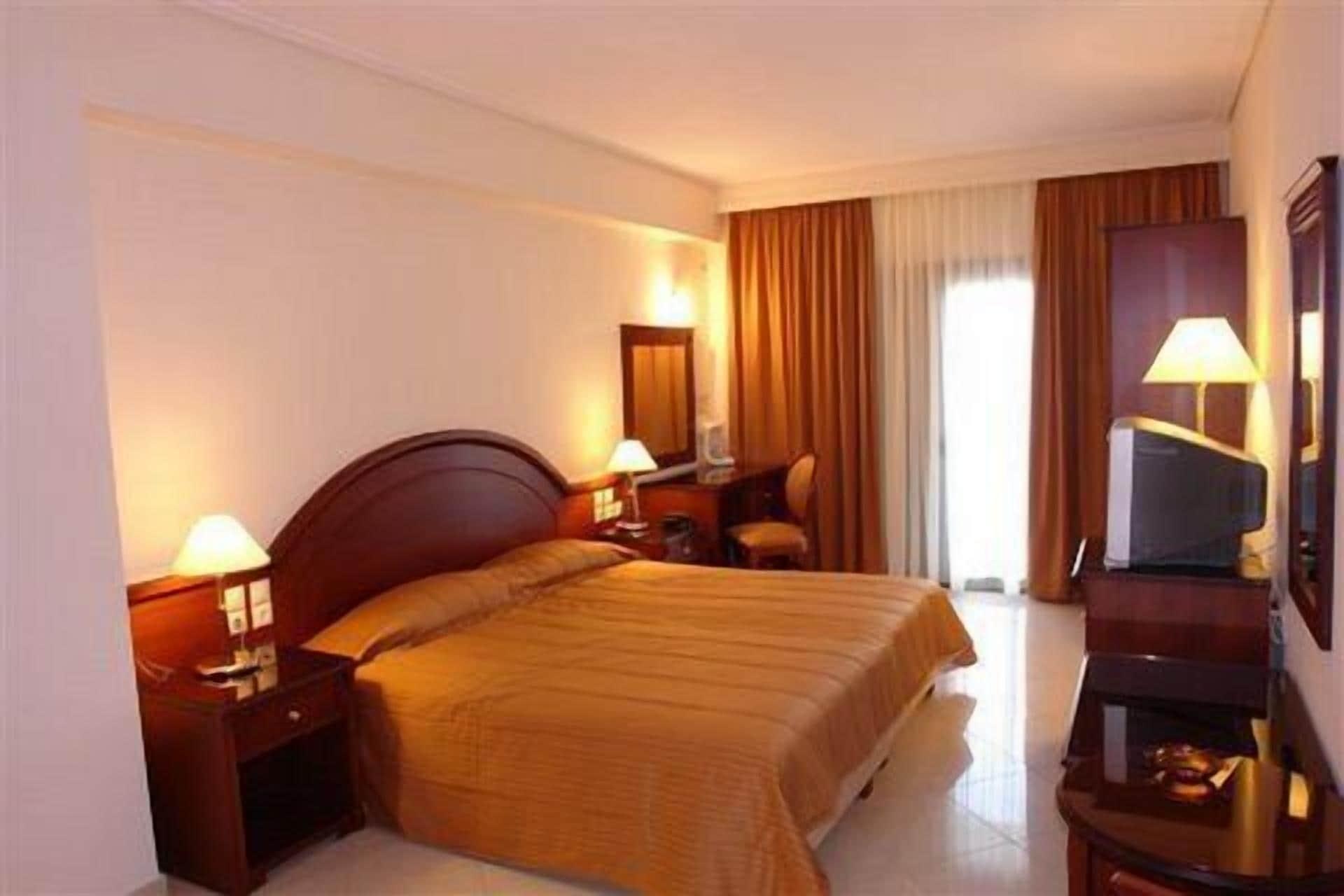 Europa Beach Hotel Galaxídhion Kültér fotó