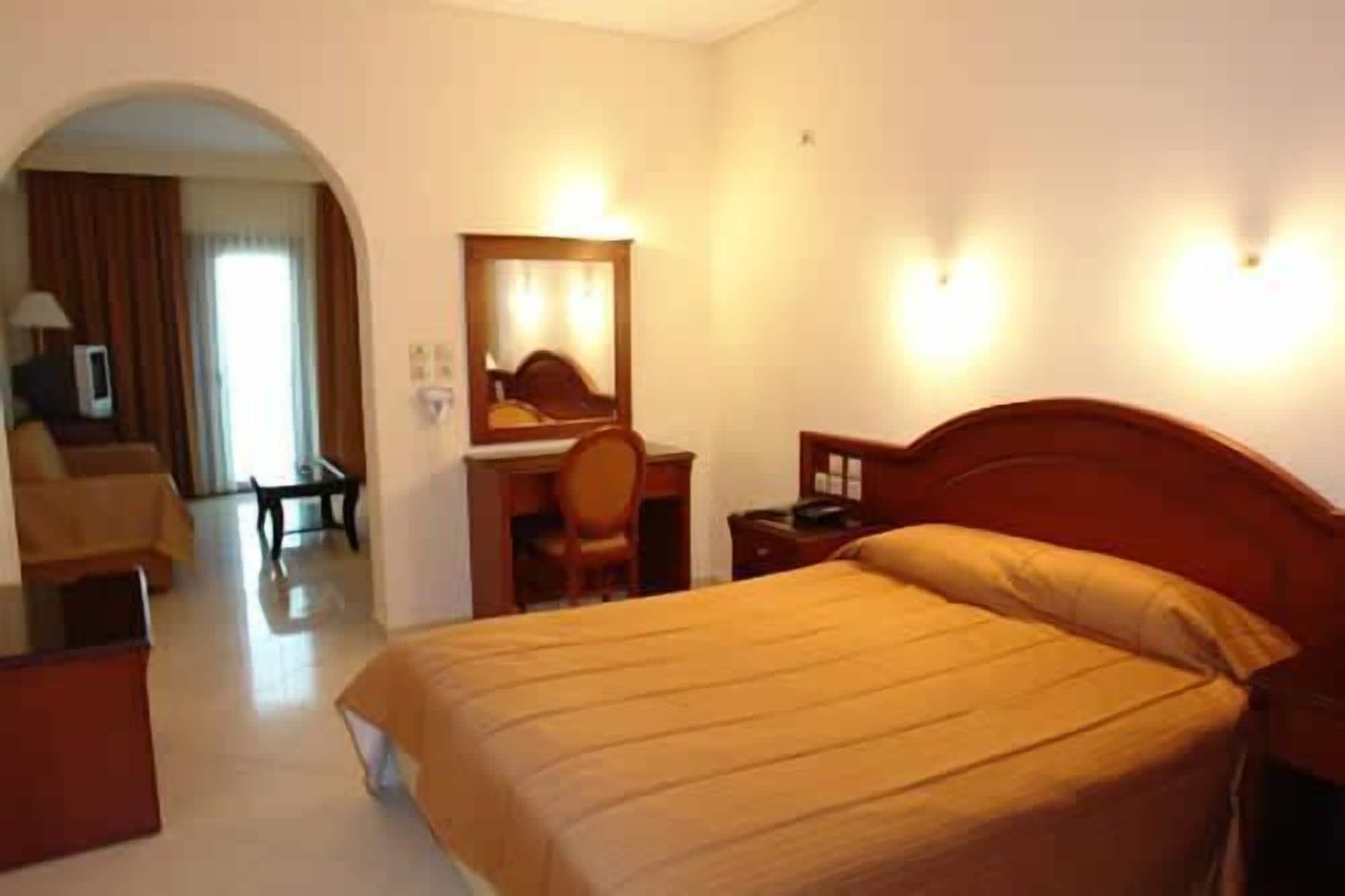 Europa Beach Hotel Galaxídhion Kültér fotó