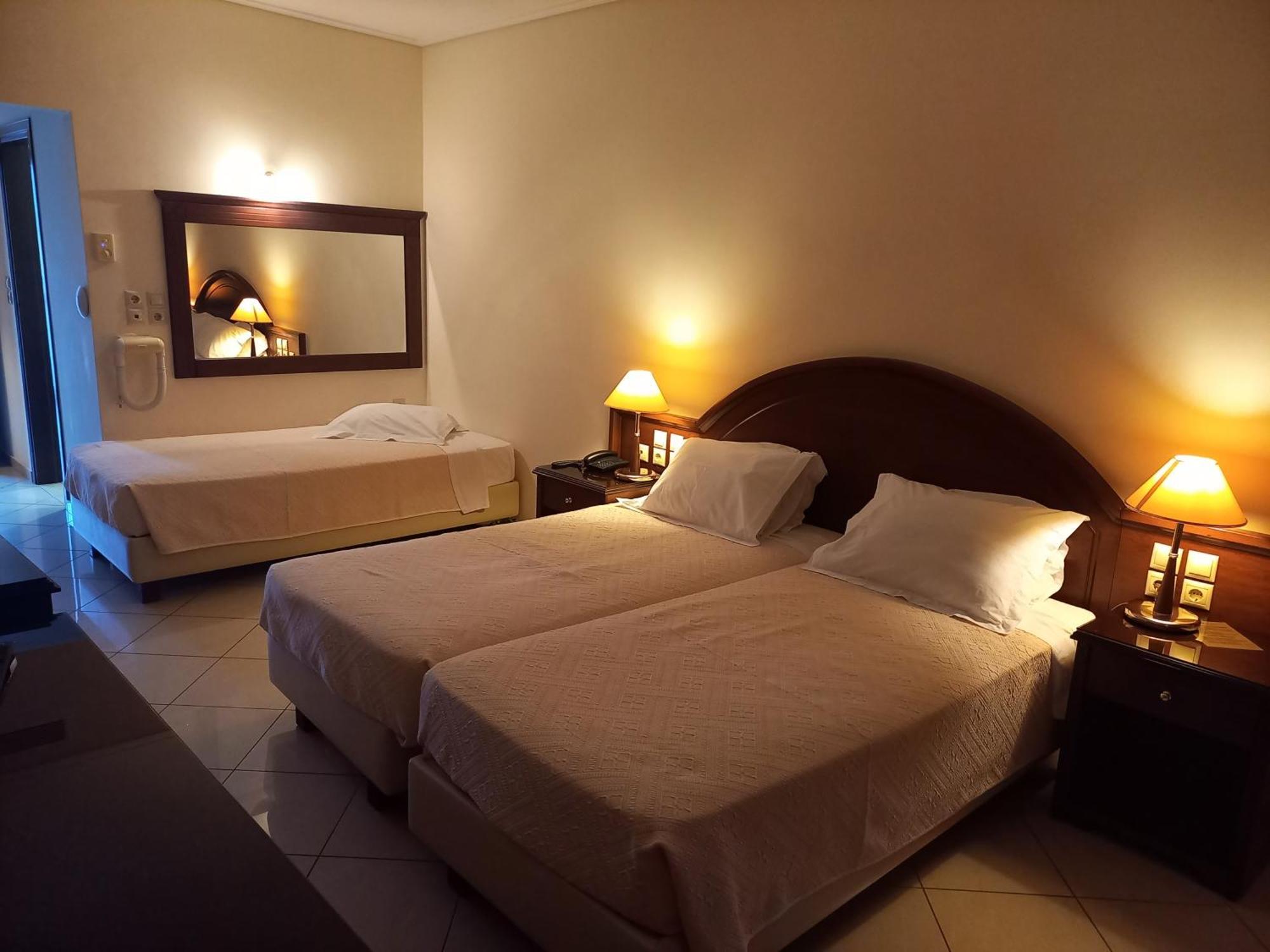 Europa Beach Hotel Galaxídhion Kültér fotó