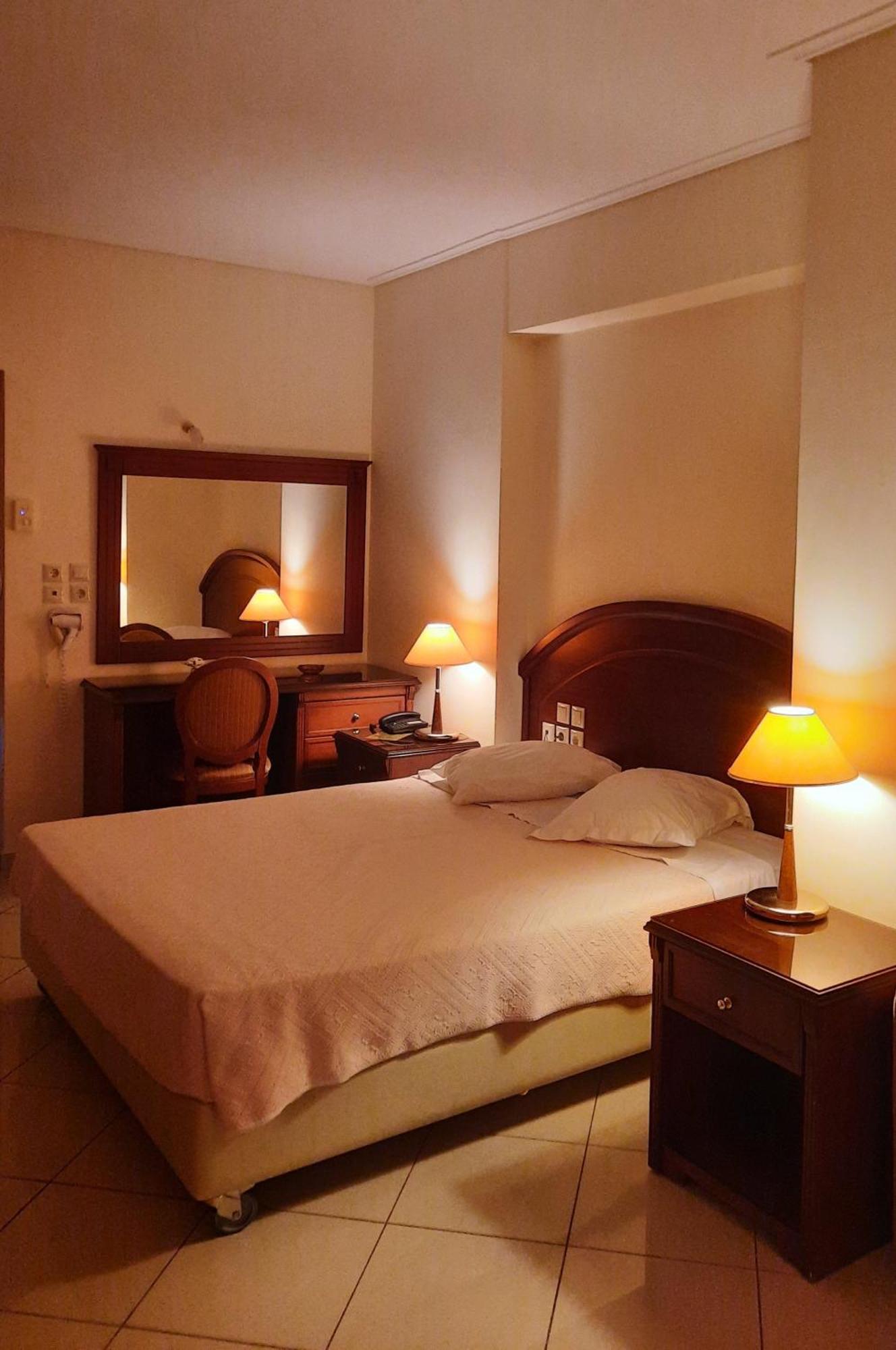 Europa Beach Hotel Galaxídhion Kültér fotó