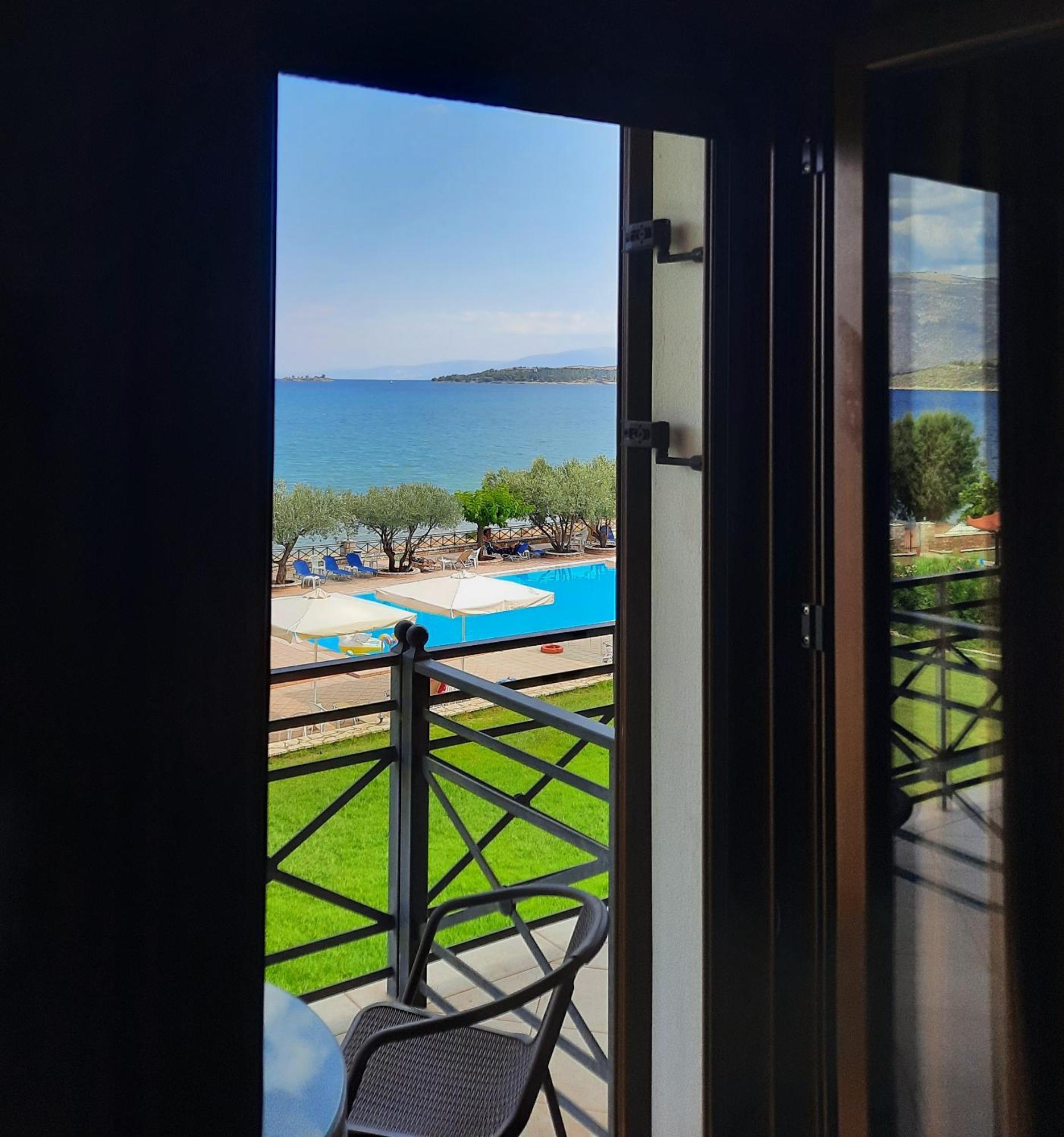 Europa Beach Hotel Galaxídhion Kültér fotó