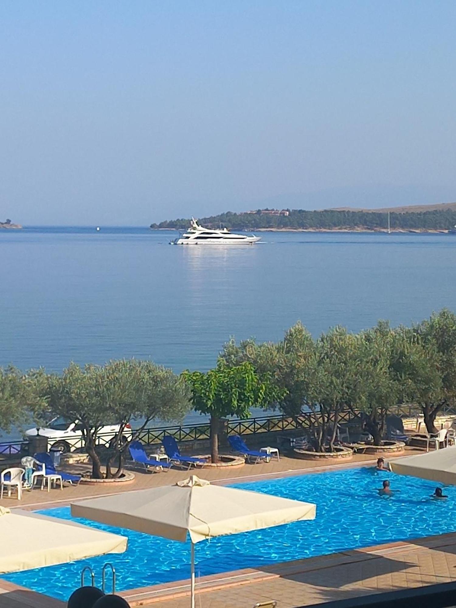 Europa Beach Hotel Galaxídhion Kültér fotó